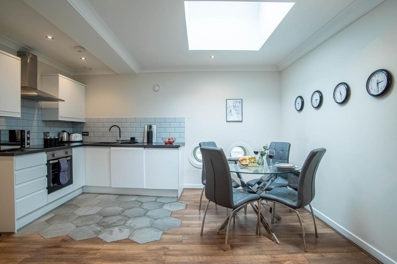 Luxe Apartments Near Albert Docks - 3 Graces - Liverpool One - Business, Contract & Corporate Ready Exterior photo