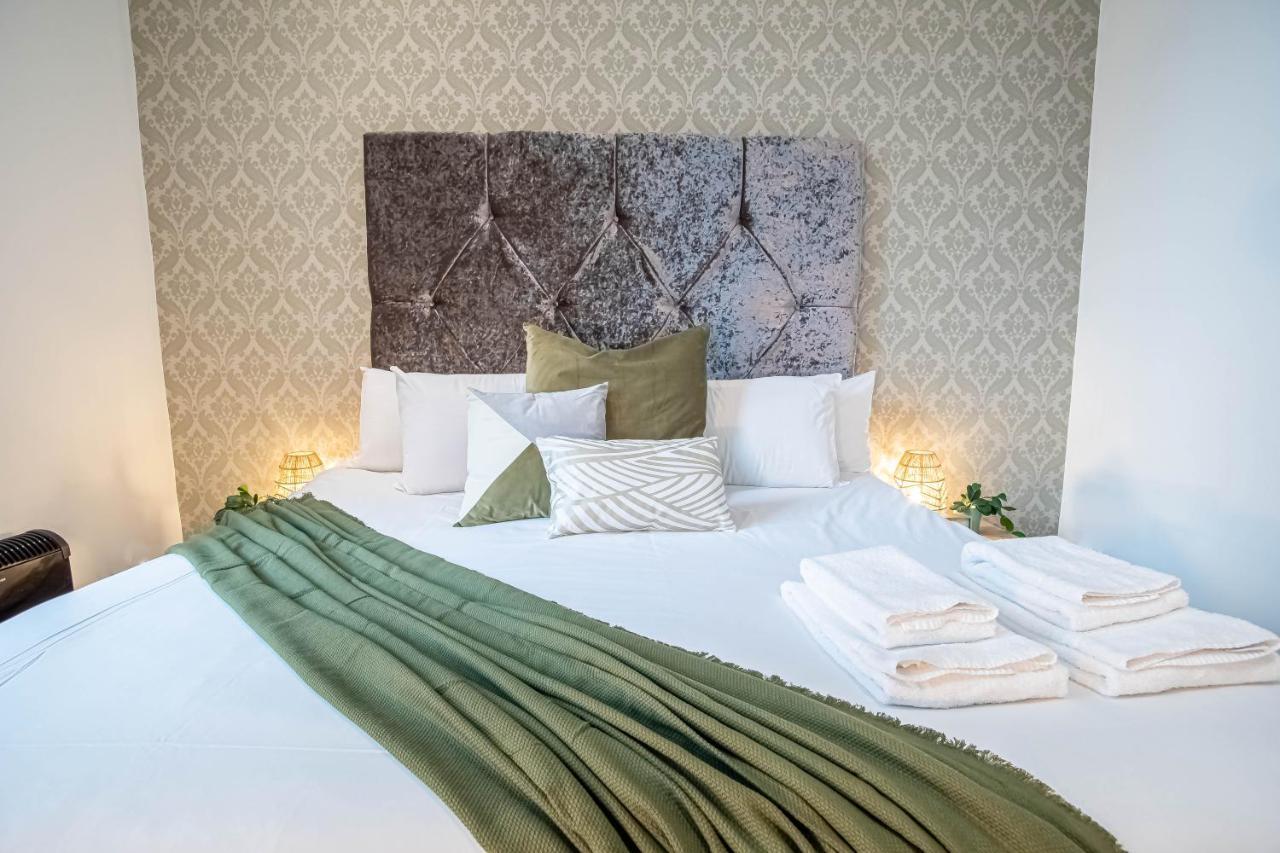 Luxe Apartments Near Albert Docks - 3 Graces - Liverpool One - Business, Contract & Corporate Ready Exterior photo